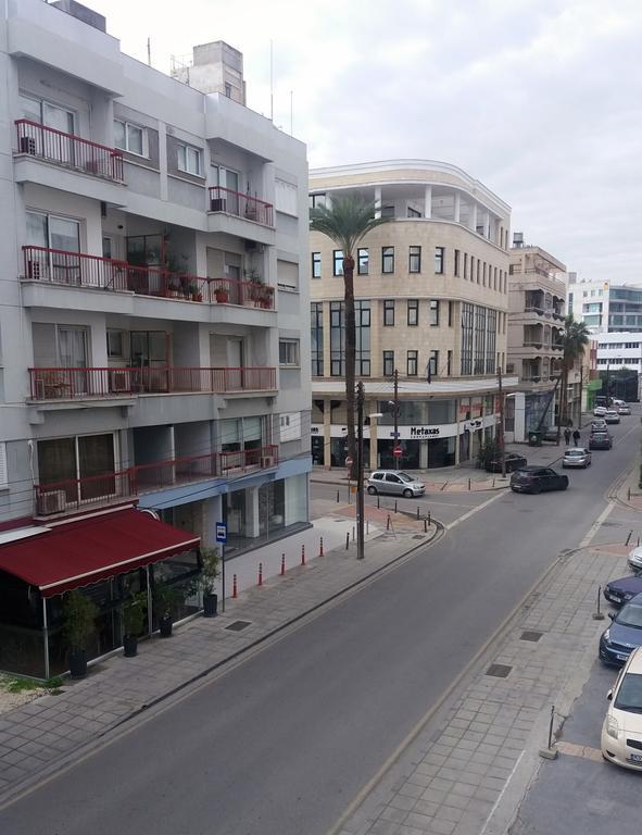 Markora Central Apartment Nicosia Buitenkant foto